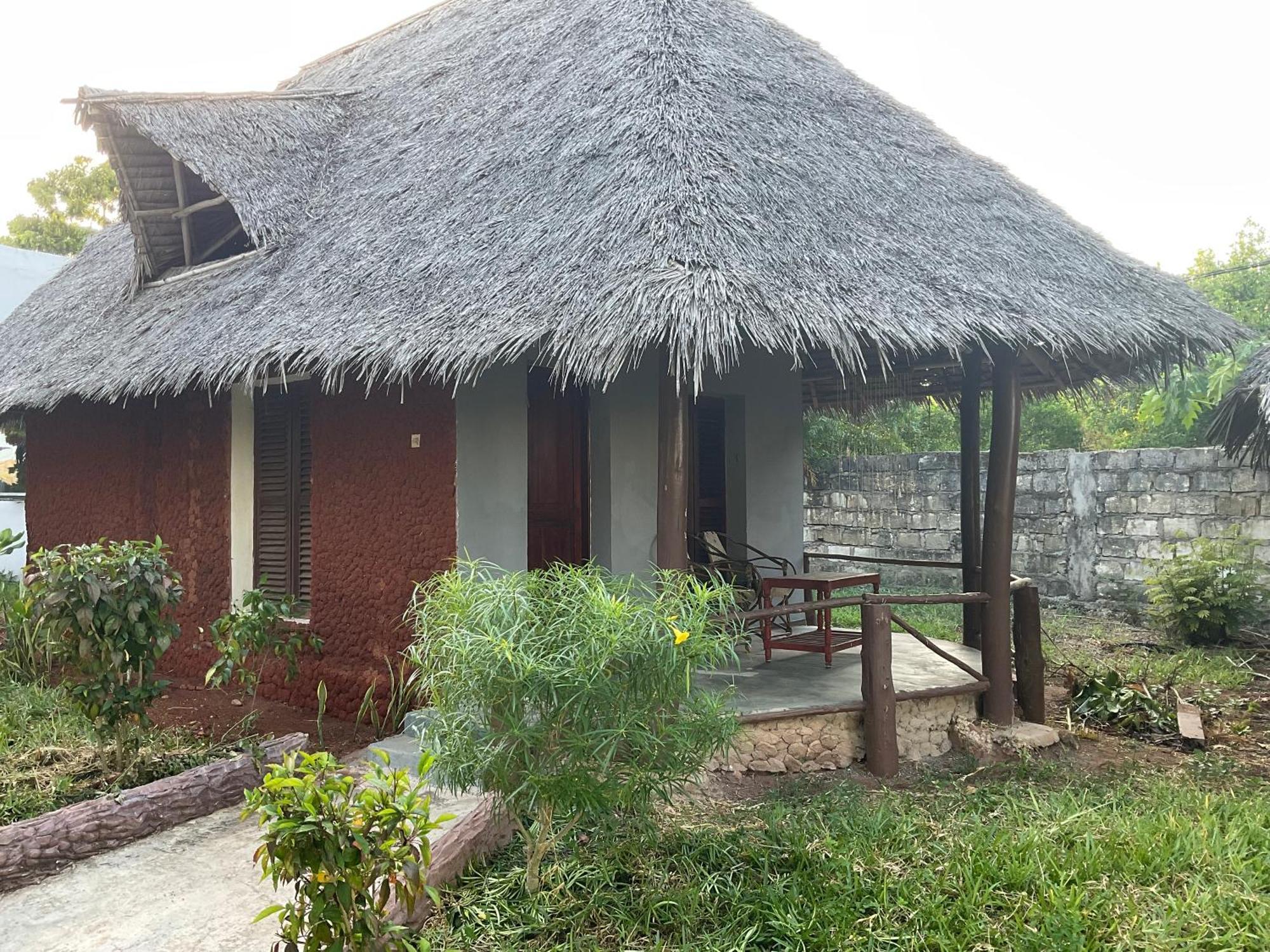 Zanzi Rest Bungalow Nungwi Exterior foto